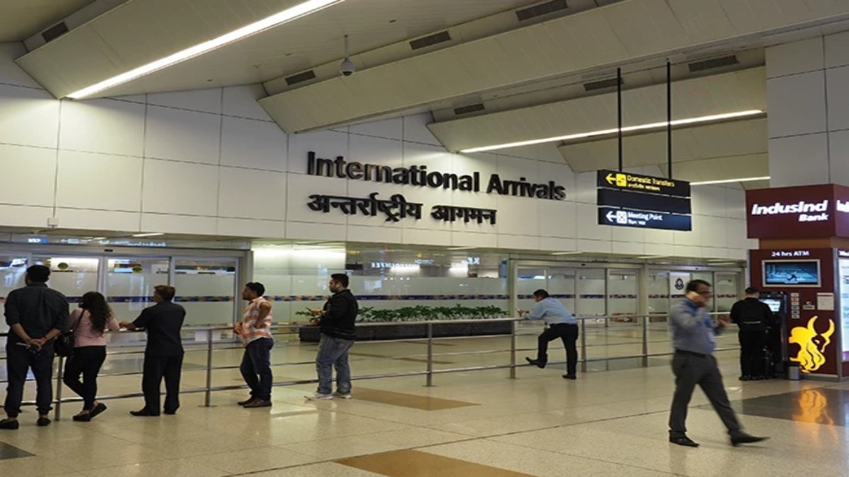 AAI showcauses DIAL after structural flaws found at Delhi Airport Terminal 1