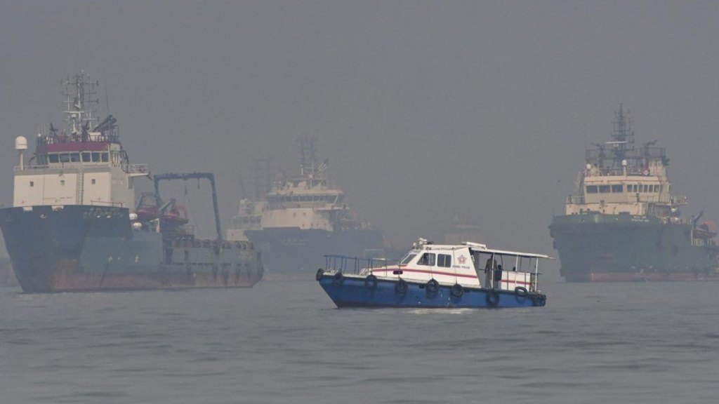 Death toll rises to 14 in Mumbai naval boat and ferry collision, search continues for missing child