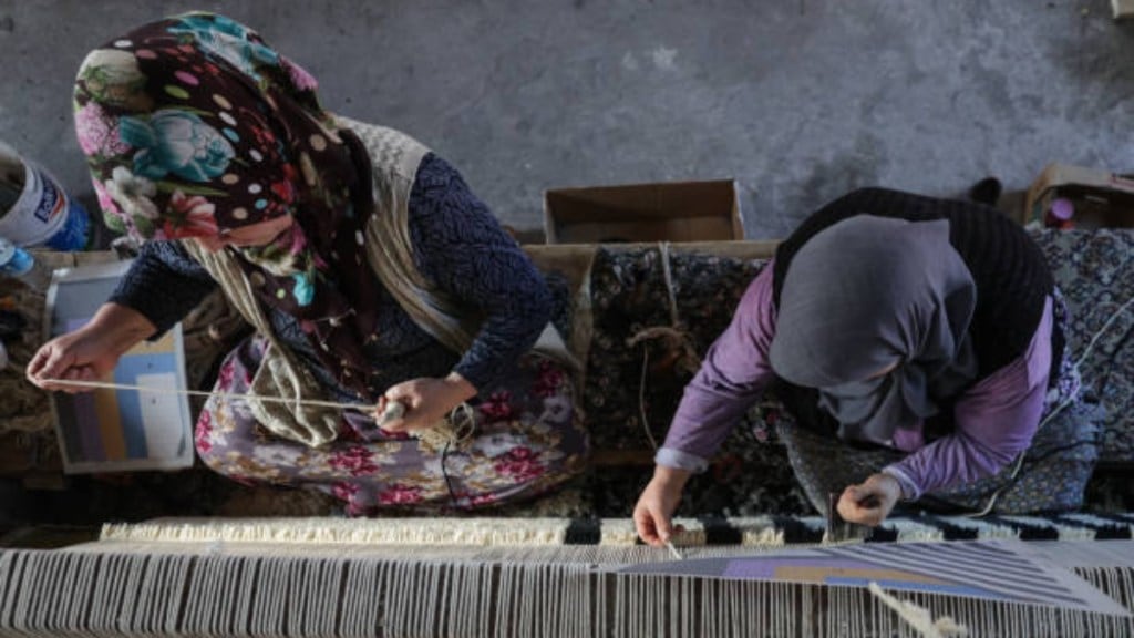 Reviving Indian handloom: Tradition meets modern innovation at World Designing Forum