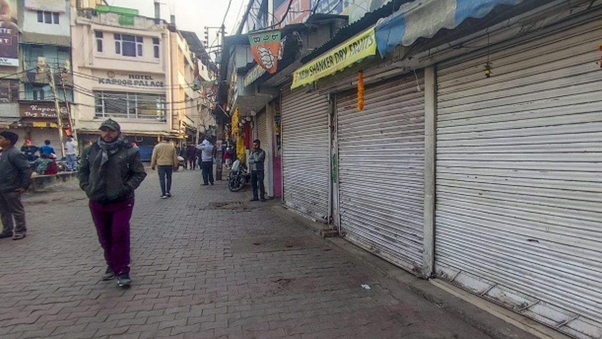 Vaishno Devi ropeway project protest intensifies in Jammu, Katra remains shut for fourth day Vaishno Devi ropeway project protest intensifies in Jammu, Katra remains shut for fourth day