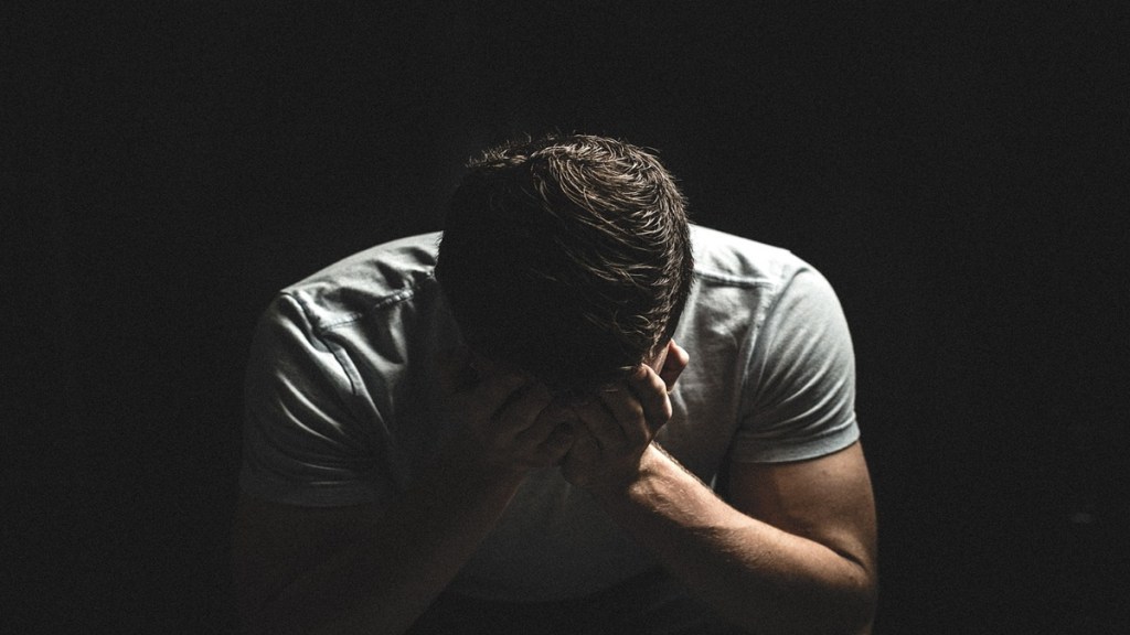 seasonal affective disorder, seasonal affective disorder symptoms, seasonal affective disorder treatment, seasonal affective disorder diagnosis, SAD news, seasonal affective disorder news, health news, wellness news,