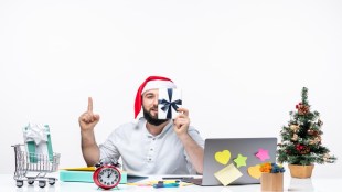 Is Stock Market Open on Christmas? (Image Source: Freepik)