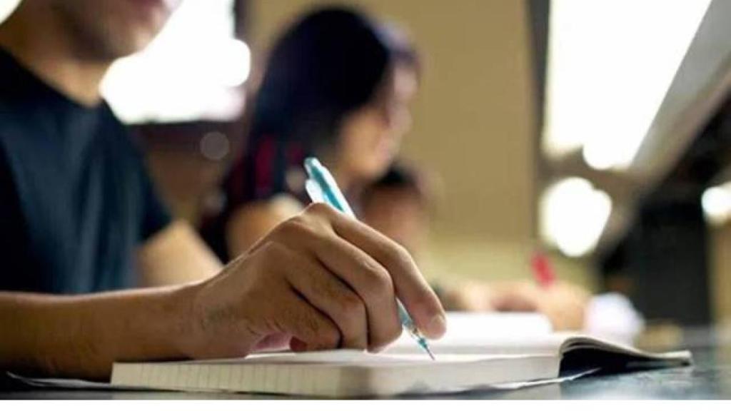 CLAT-UG 2025: Delhi HC finds two answers 'demonstrably wrong', orders revision of petitioner's results