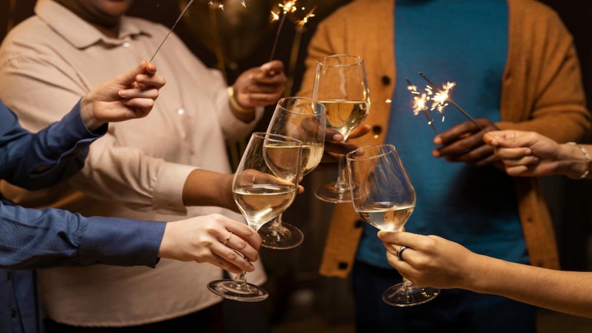 New Year’s Eve 2024 Delhi NCR, Affordable New Year parties Delhi NCR, New Year celebrations under Rs 2000 Delhi New Year’s Eve 2024 Delhi NCR, Affordable New Year parties Delhi NCR, New Year celebrations under Rs 2000 Delhi