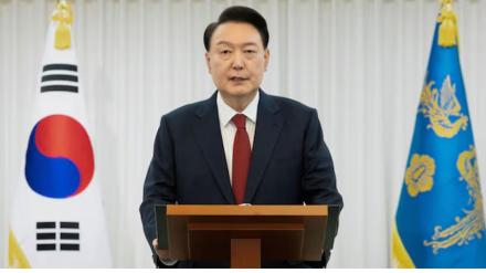 South Korean investigators request that impeached president appear for questioning over martial law