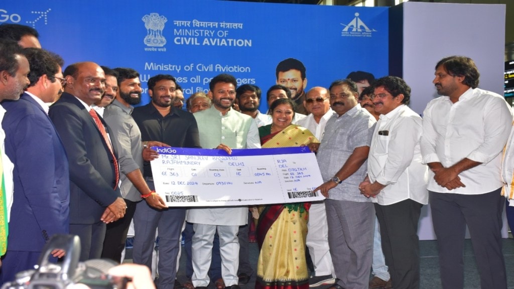 The inaugural flight on the Delhi-Rajahmundry sector was flagged off by Civil Aviation Minister Kinjarapu Rammohan Naidu The inaugural flight on the Delhi-Rajahmundry sector was flagged off by Civil Aviation Minister Kinjarapu Rammohan Naidu