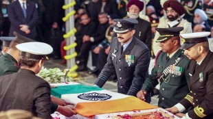 Last Rites Of Former PM Manmohan Singh: Mortal remains of former prime minister Manmohan Singh during his lat rites, at the Nigam Bodh Ghat in New Delhi, Saturday, Dec. 28, 2024. (PTI Photo)