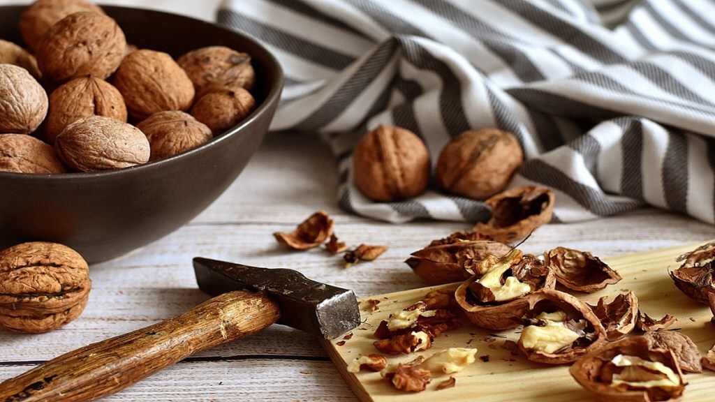 Walnuts, Walnuts benefits, walnuts uses, walnuts side effects, superfoods, health news, wellness news,