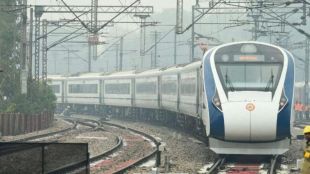 Technical snag halts Vande Bharat Express in Kerala for over 2 hrs - Here’s what happened next