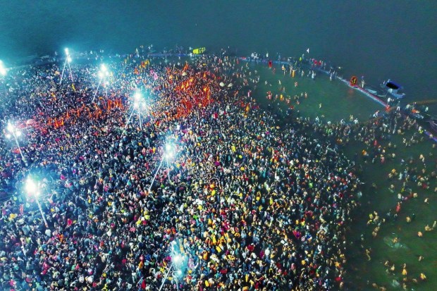 The first Amrit Snan of Mahakumbh 2025 saw Akharas leading sacred rituals, accompanied by extensive arrangements to ensure a smooth and secure experience for millions of devotees. (Image Source: X/Twitter@myogiadityanath)
