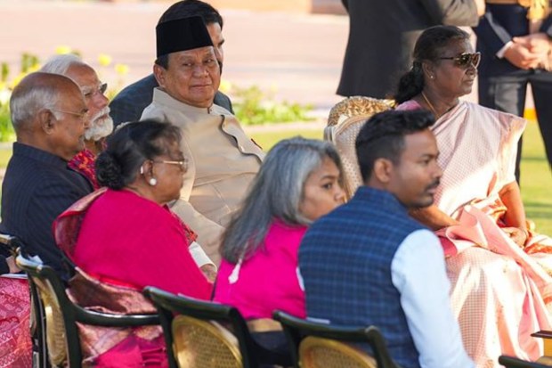 On Sunday, January 26, 2025, President Droupadi Murmu, Prime Minister Narendra Modi, Indonesian President Prabowo Subianto, and former President Ram Nath Kovind attended the 'At-Home' reception held at the Rashtrapati Bhavan in New Delhi to mark the 76th Republic Day. (Image Source: PTI)