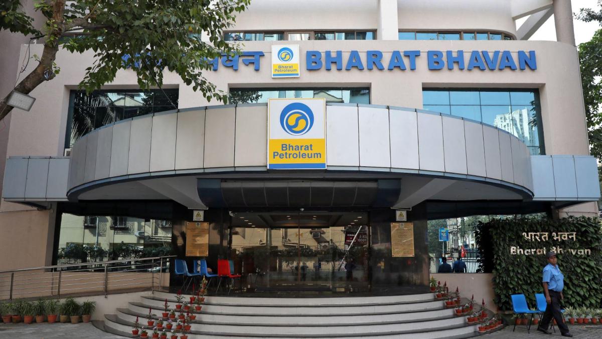 Bharat Petroleum, BPCL Q4 results, fourth quarter, profit, revenue, EBITDA, dividend, oil marketing company