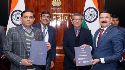 Indian Navy, Medium-Range Surface-to-Air Missiles, Bharat Dynamics Limited, MRSAM, Aatmanirbhar Bharat, DRDO, Israel Aerospace Industries, Indian defence industry, naval warfare, cooperative engagement, anti-air warfare.