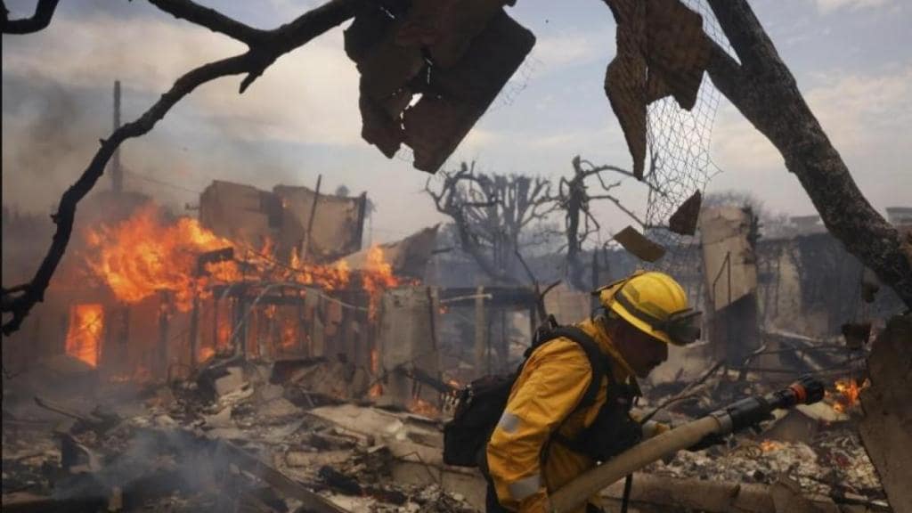 california wildfire, wildfire in LA, la wildfire, wildfire in california