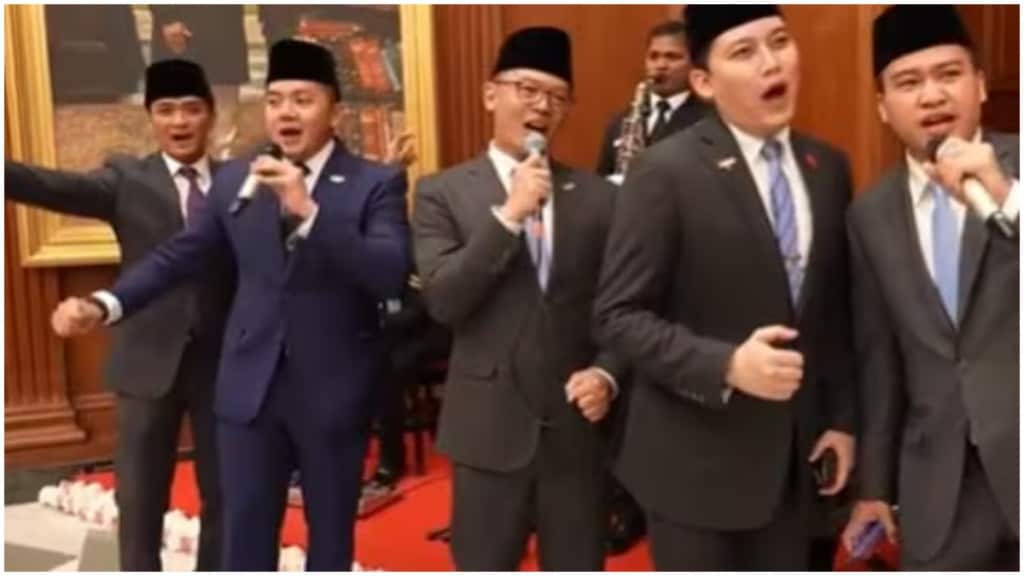 Indonesian delegation performs Rashtrapati Bhawan