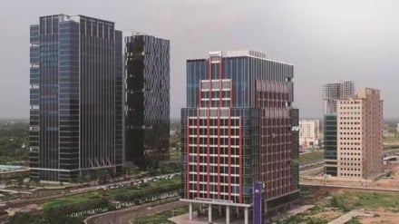 GIFT, Gujarat International Finance Tec-City, alternative investment funds, AIFs, mutual funds, asset management firms. law firms