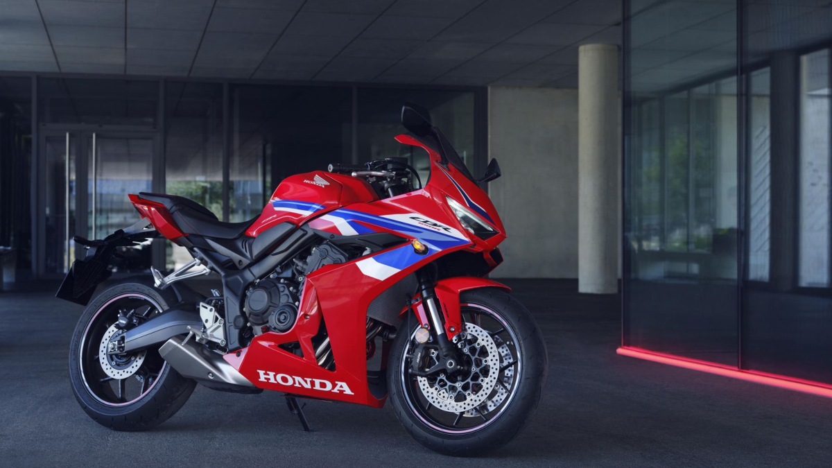 Honda CBR650R