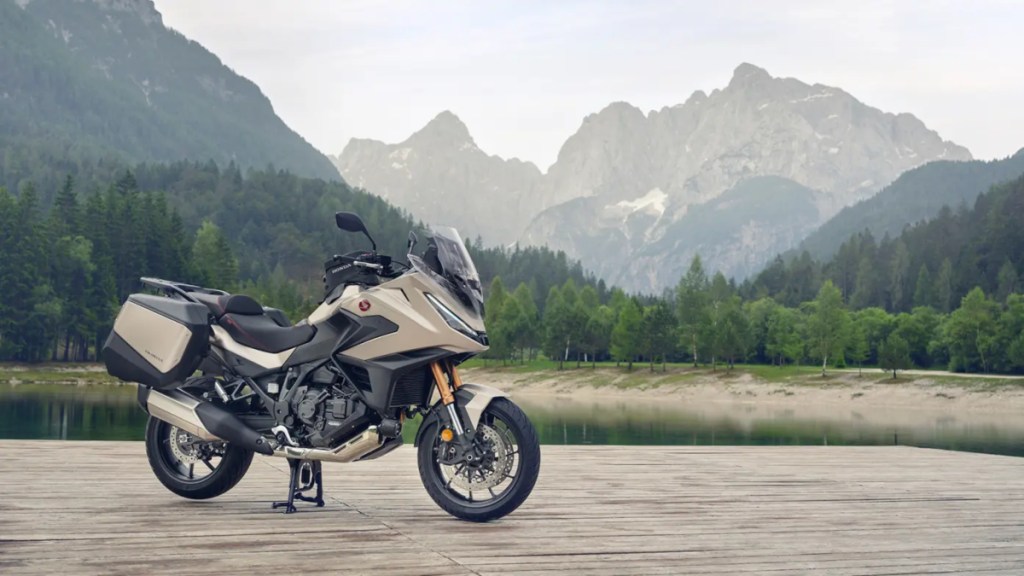 Honda NT1100