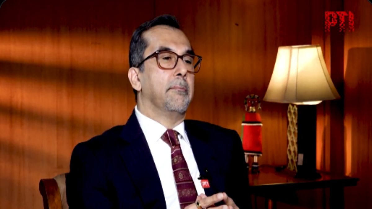 L&T 90-hour workweek row: ITC chairman Sanjiv Puri says ‘would not do that’, bats for work-life balance L&T 90-hour workweek row: ITC chairman Sanjiv Puri says ‘would not do that’, bats for work-life balance