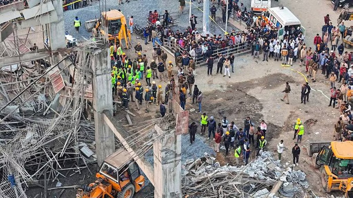 28 workers rescued, no loss of life reported. (Image Source: PTI) 28 workers rescued, no loss of life reported. (Image Source: PTI)