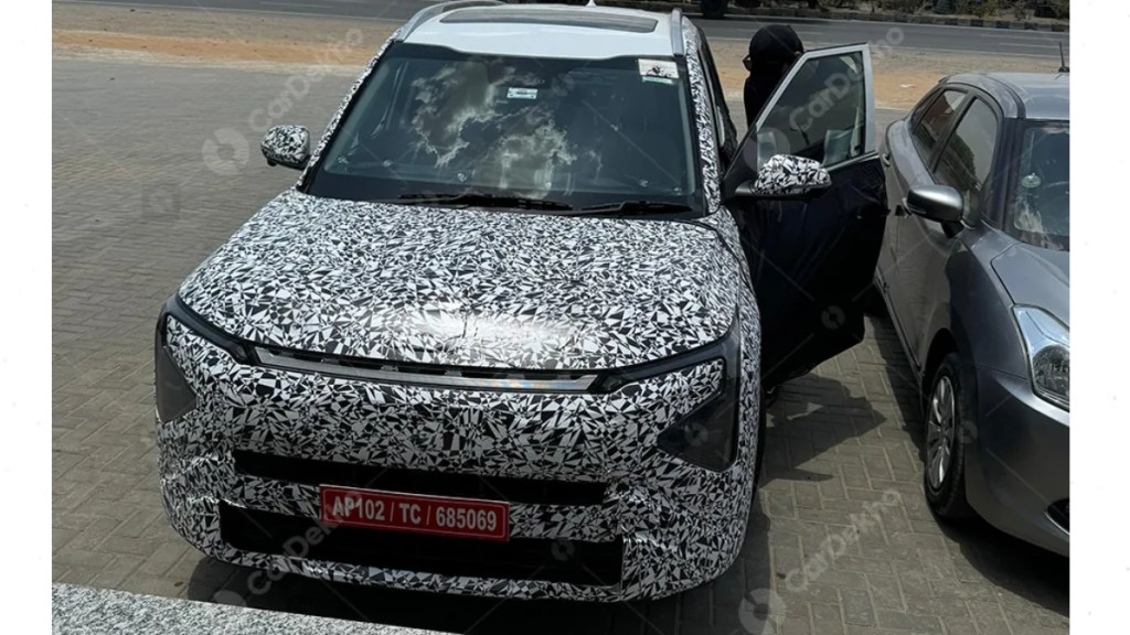 Kia Carens faceift