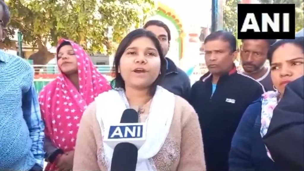 Auto-driver’s daughter Ayesha Ansari cracks MPPSC to become Deputy Collector