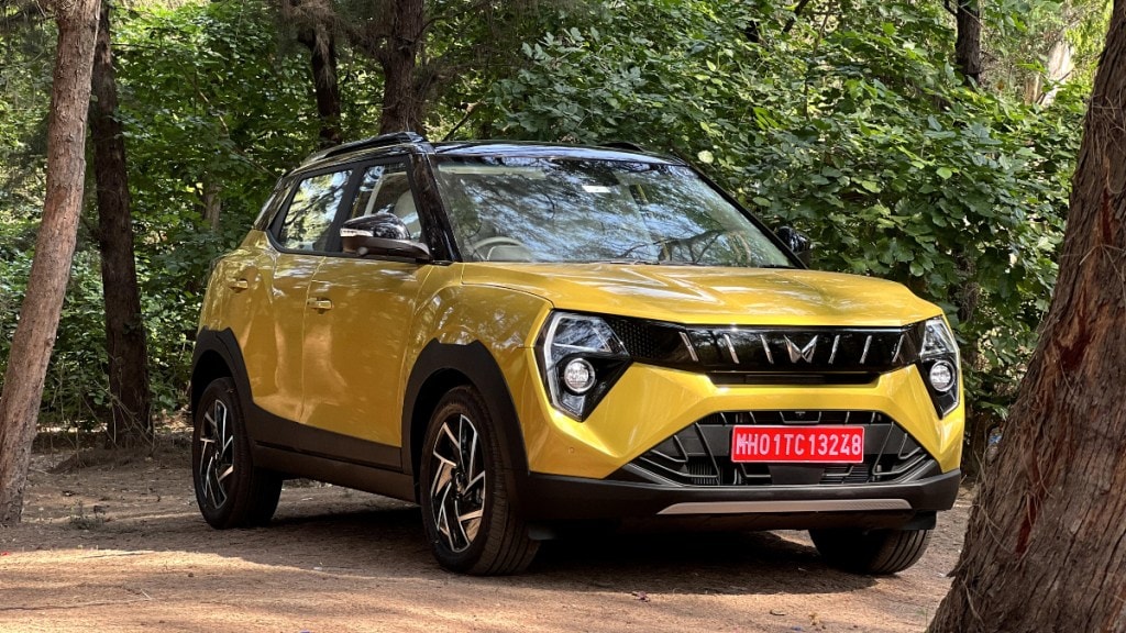 Mahindra XUV 3XO front