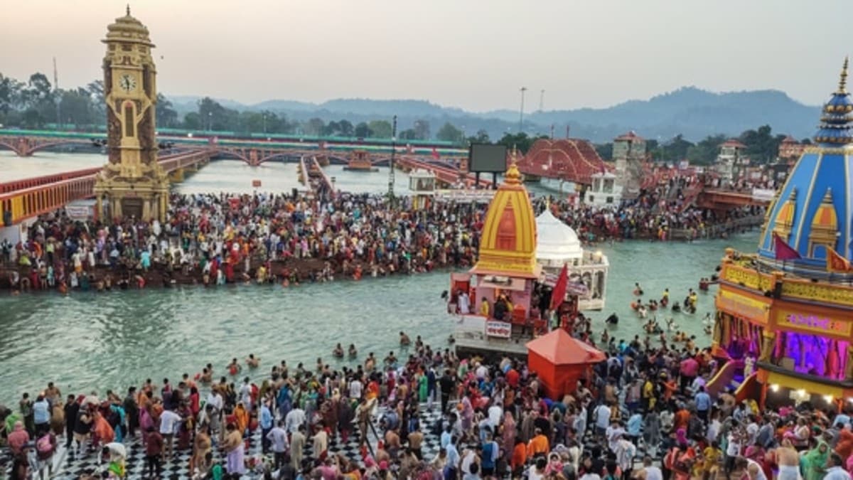 Devotees who took holy dip likely to cross the 10 crore mark today /Representative Photo. (Image Source: PTI)
