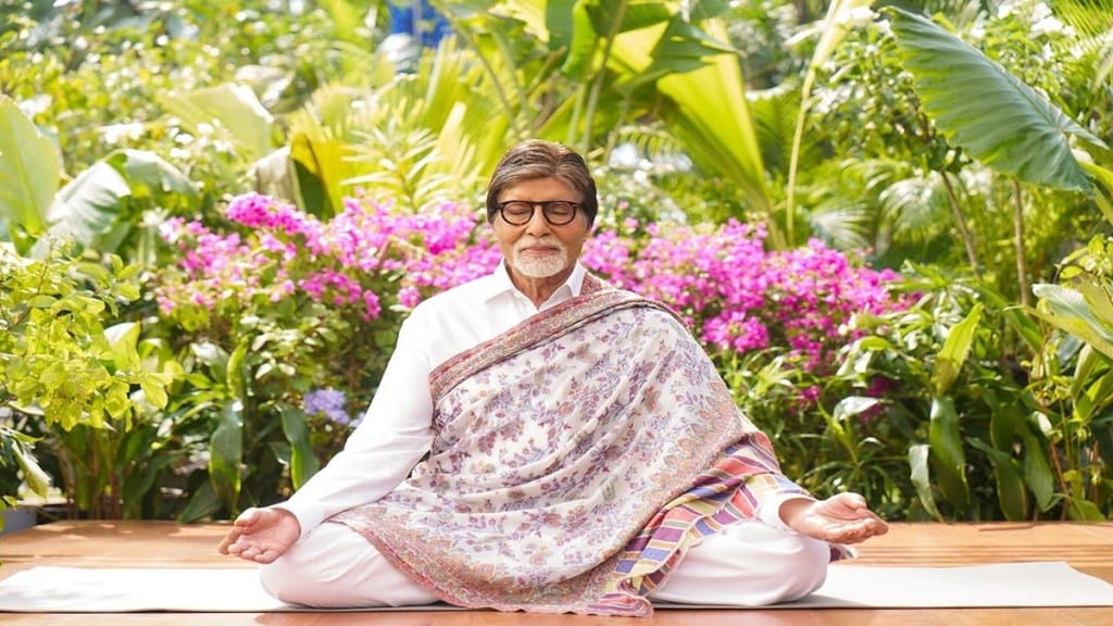 Amitabh Bachchan diet plan, Amitabh Bachchan diet and workout, what is the diet of Amitabh Bachchan, Amitabh Bachchan daily diet, Amitabh Bachchan daily diet plan, diet plan of Amitabh Bachchan, Alia Bhatt daily routine diet, daily diet of Akshay Kumar, Amitabh Bachchan diet and exercise, Amitabh Bachchan diet, Amitabh Bachchan dance moves, daily diet of Amitabh Bachchan, Amitabh Bachchan diet plan in Hindi, Amitabh Bachchan diet chart in Hindi, Salman Khan diet routine, Amitabh Bachchan daily routine, is Amitabh Bachchan sick, Amitabh Bachchan 1990, health news, wellness news,