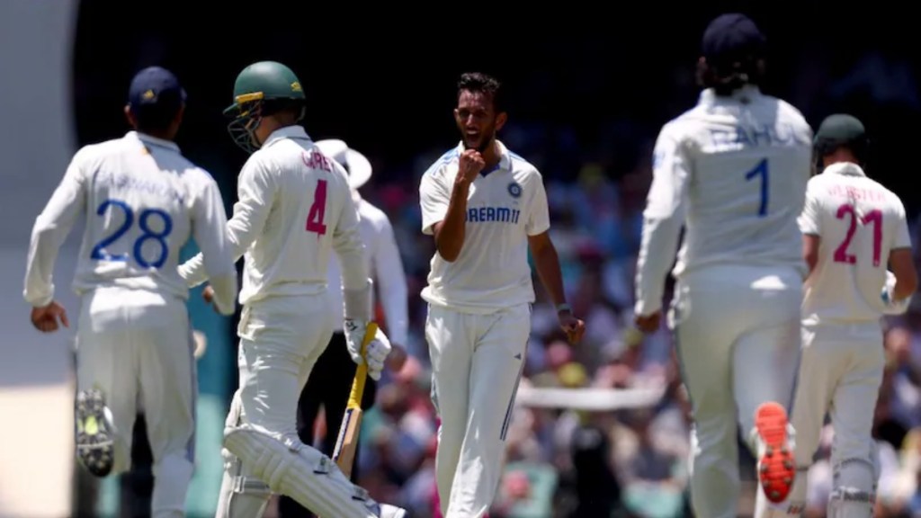 Ind Vs Aus 5th Test: Siraj, Bumrah rattle Australia, hosts 101/5 at lunch on day 2 in Sydney Ind Vs Aus 5th Test: Siraj, Bumrah rattle Australia, hosts 101/5 at lunch on day 2 in Sydney