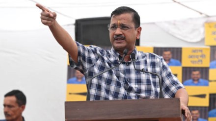 CAG report uncovers Rs 2,027 crore loss in Delhi liquor policy scandal