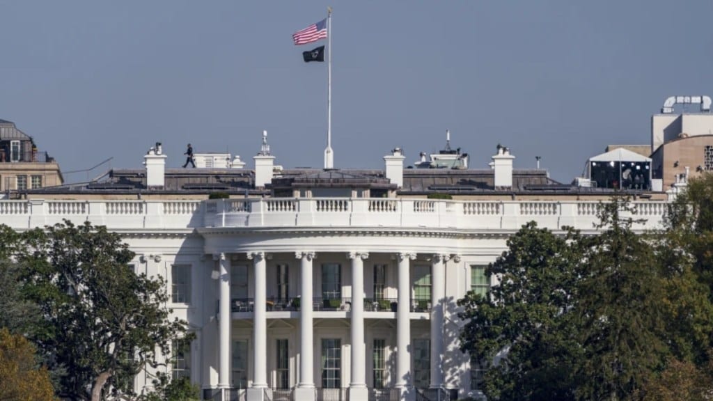 Trump team questioning White House civil servants on who they voted for