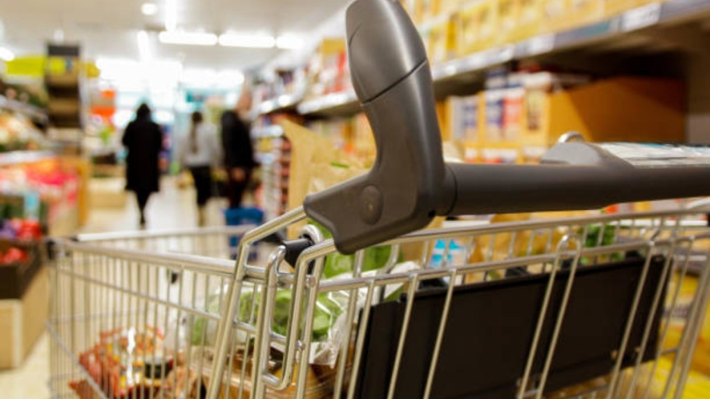 Food inflation declines to 8.34% in Dec Food inflation declines to 8.34% in Dec