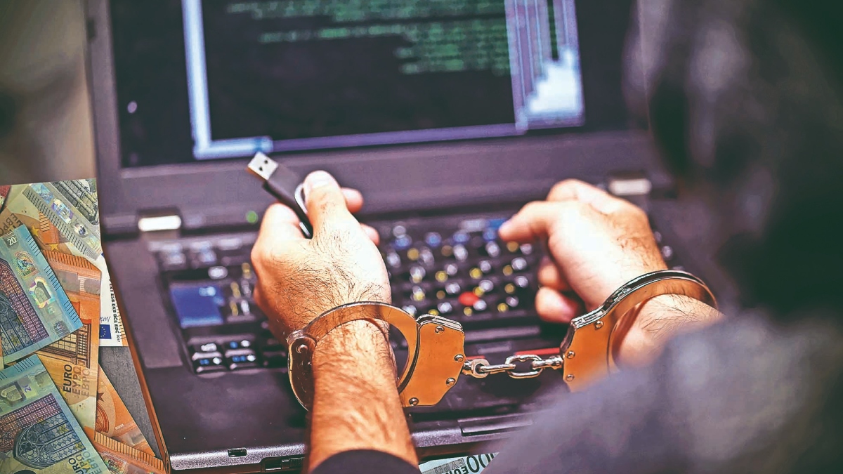 Don’t be under digital arrest Don’t be under digital arrest