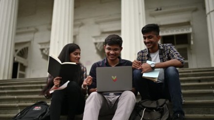 JEE Main 2025 Session 1 exam analysis - Check exam difficulty, expected cut off and other details here