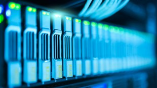 Global data centre market surges amid AI boom, cloud expansion and sustainability push