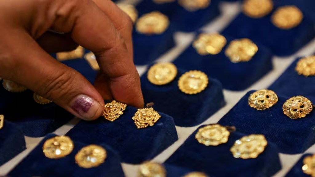 gold import, gold, commodities, SEZ, Indian Customs Electronic Gateway, economy, ICEGATE, Special Economic Zones
