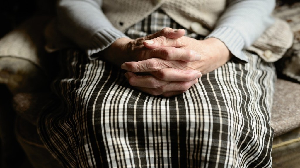 HMPV in elderly, HMPV in infants, HMPV in adults (-35%), HMPV in older adults, HMPV in babies, HMPV in toddlers, HMPV in newborns, HMPV in the elderly, HMPV virus in infants, HMPV 1-year-old, HMPV infants, CMV in older adults, CMV and infants, CMV infection in adults, is HMPV deadly, is HMPV common, is HMPV worse than RSV, is HMPV serious, health news, wellness news,
