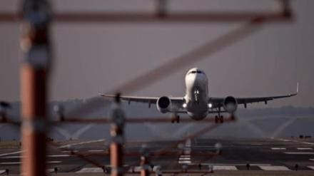 Civil Aviation Ministry advises airlines on fog preparedness, urges timely communication with passengers