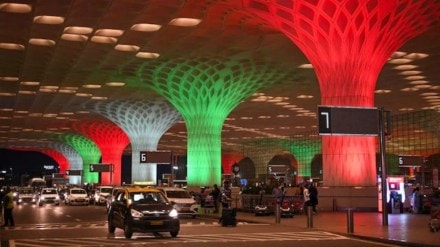 mumbai airport pti