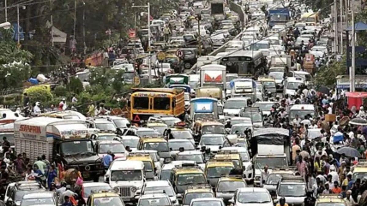 mumbai traffic pti