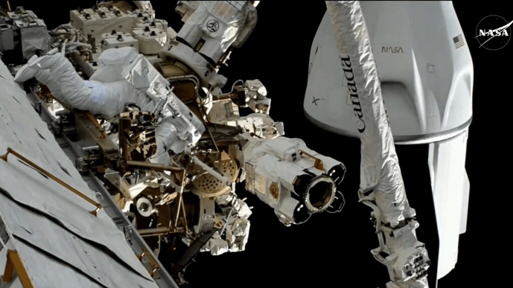 nasa astronaut sunita williams
