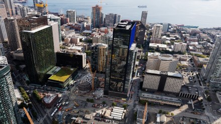 Amazon share price, Nasdaq, financial results, revenue, capex, income, sales, earnings per share