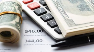 Lower-than-expected DA hike? Find out what central govt employees will get next month!