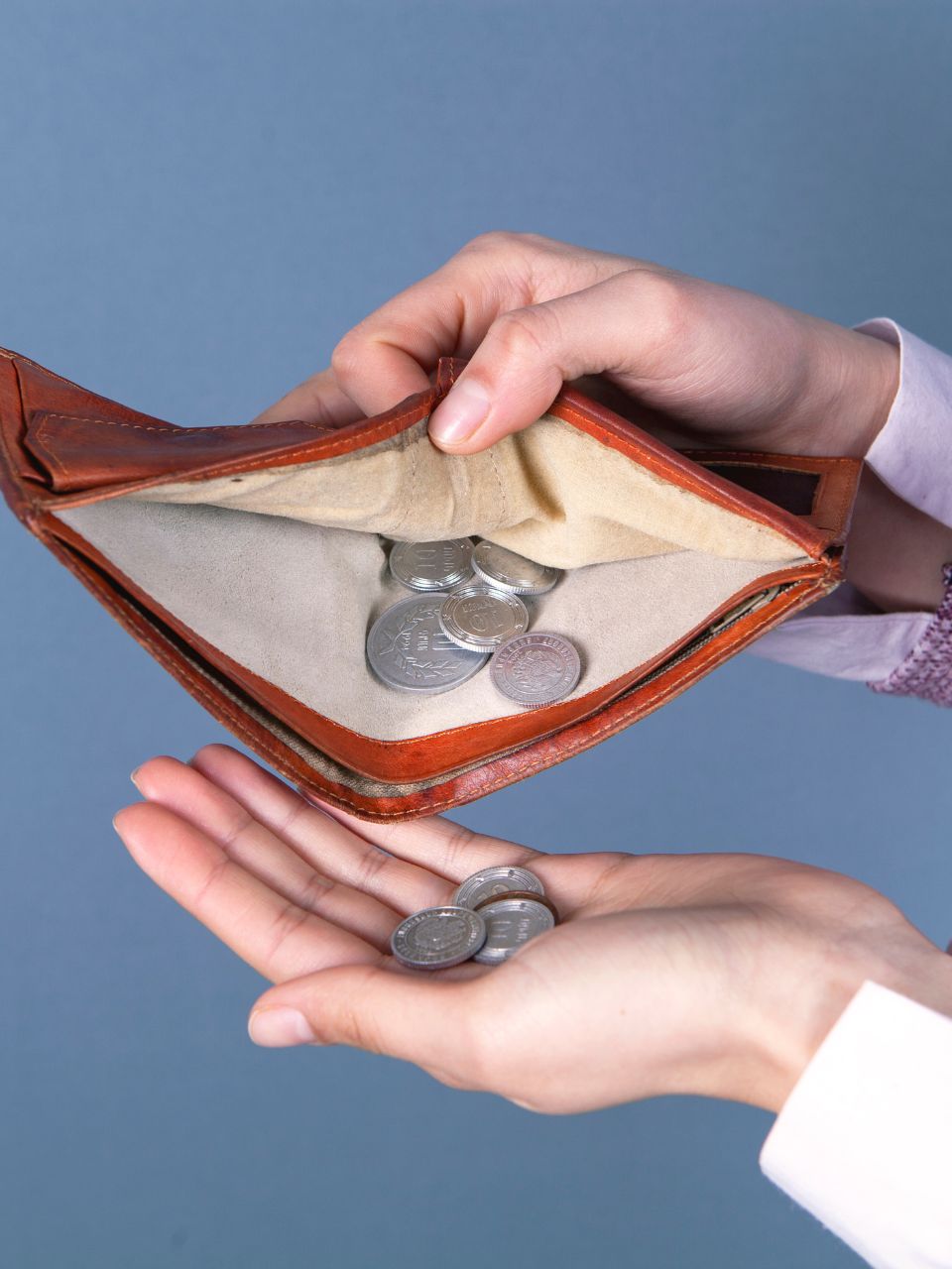 month end, how to maximise salary, money management, financial mistakes, saving money tips, impulse buying, overspending habits, financial planning, smart investments, avoid wasting money, budgeting tips, unnecessary expenses