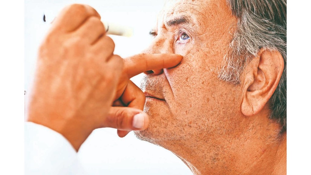 How to Prevent Eye Muscle Weakness and Delay Cataracts. (Image Source: Getty Images)