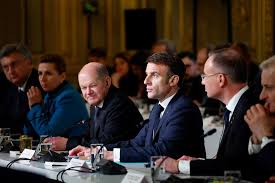 French President Macron convenes meeting to discuss Ukraine Peace Plan (Image: Reuters) French President Macron convenes meeting to discuss Ukraine Peace Plan (Image: Reuters)