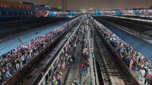 Stampede-like situation at New Delhi Railway station. (Image Source: X/Agenda India)