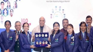 Defence Minister Rajnath Singh with winners under Project Veer Gatha