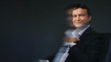 Indian billionaire, H-1B visa success story, Raj Sardana, Innova Solutions, immigrant entrepreneur, US billionaires, Indian-American success, Georgia Tech alumni, IT services industry, career challenges, entrepreneurship journey, billion fortune, immigrant stories, American Dream, Forbes report, mechanical engineering, Teledyne CAE, Howmet Aerospace, 1980s immigration, US higher education, life from scratch, business growth, global company, immigrant achievements, economic impact, tech industry leaders, lifestyle